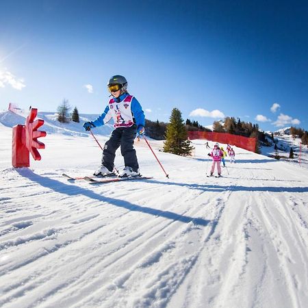 Hotel Dolomiti Ла Вилла Экстерьер фото