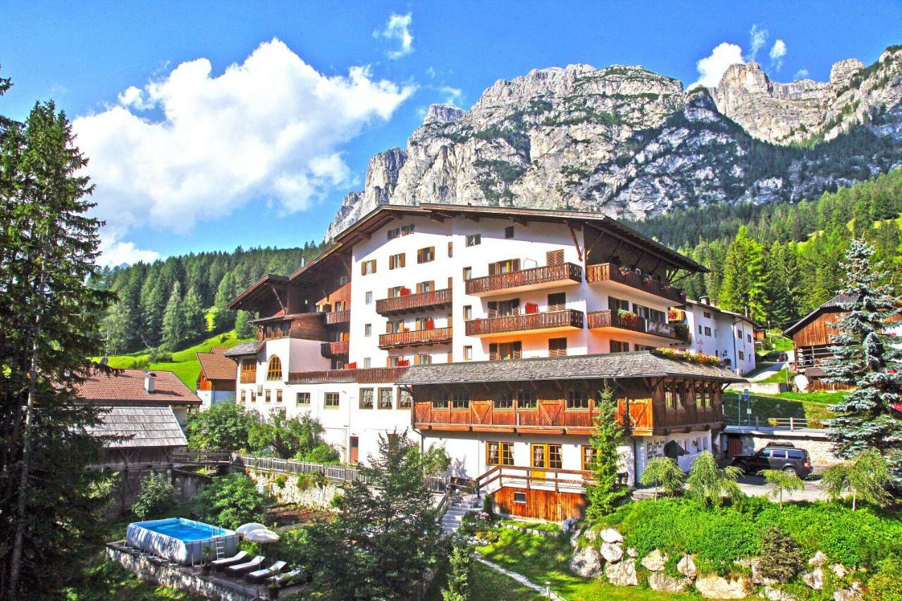Hotel Dolomiti Ла Вилла Экстерьер фото